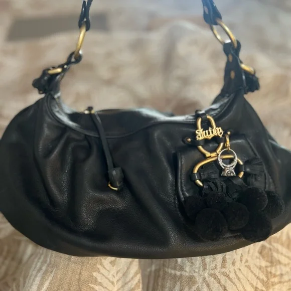 Juicy Couture Black and Gold Hobo Bag with Soft Leather - Picture 4 of 15